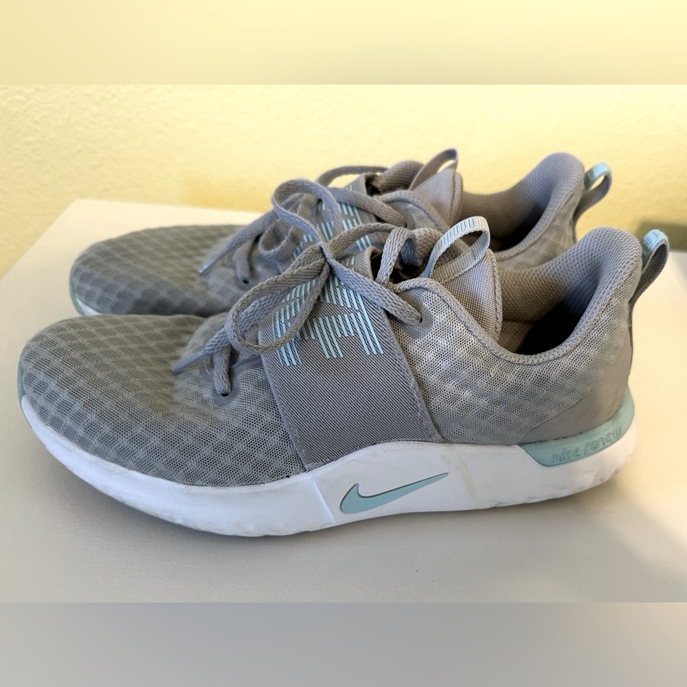 Women’s Nike Shoes.  Gray and light blue.  Size 7.